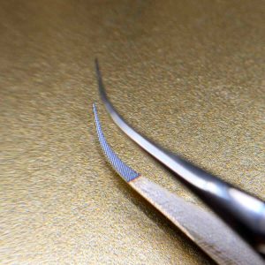 Zeus izoláló csipesz